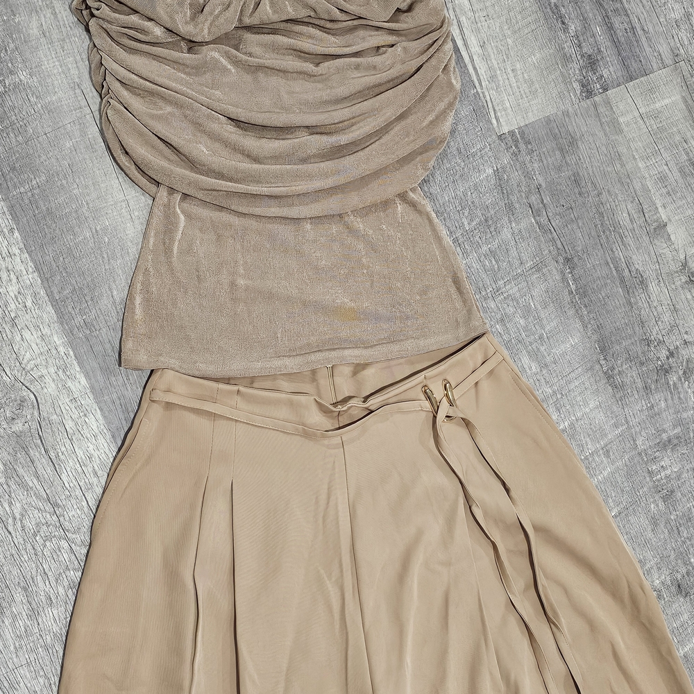 Elegant Tan Women's Jumpsuit - Picture 3 of 8